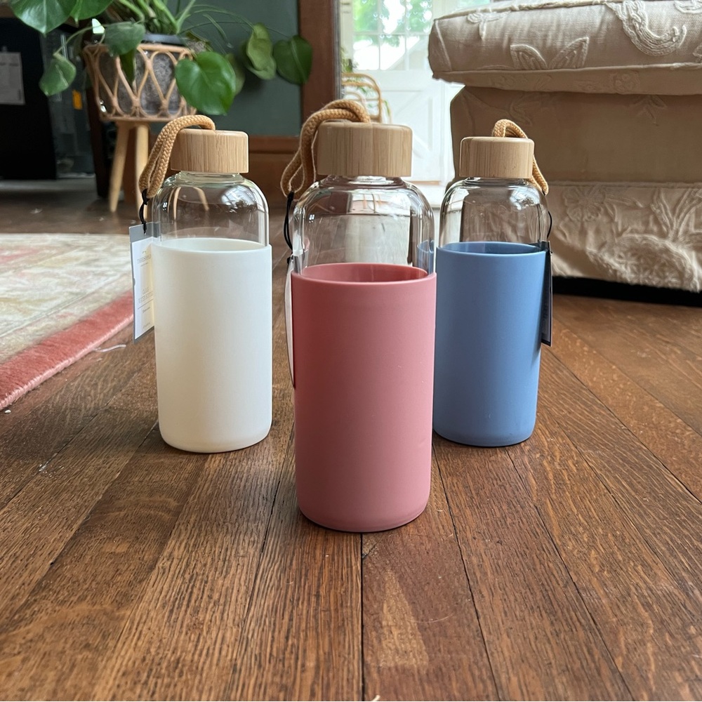 NWT Threshold Glass Water Bottle
